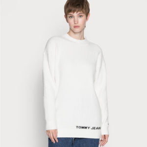 Tommy Jeans dámský bílý svetr LOFTY TURTLENECK  - XS (YAP)