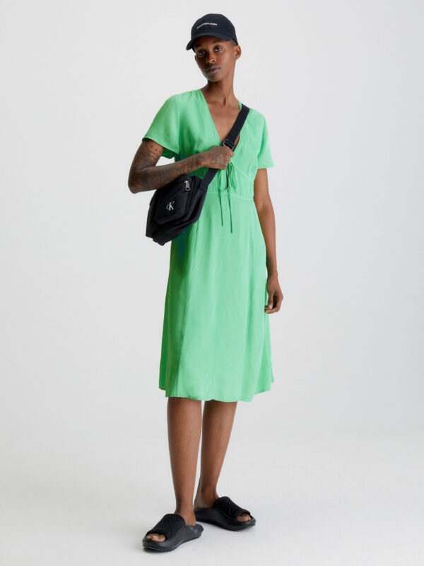 Calvin Klein dámské zelené šaty SHORT SLEEVE SEAMING DAY DRESS - XS (L1C)