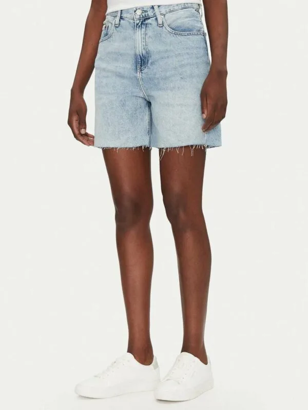 Calvin Klein dámské džínové kraťasy - 31/NI (1AA)