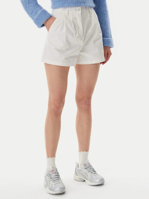 Tommy Jeans dámské bílé šortky - 30/NI (YBH)
