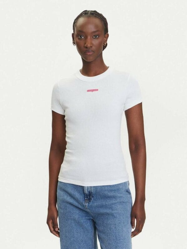 Tommy Jeans dámské bílé tričko - XS (YBL)