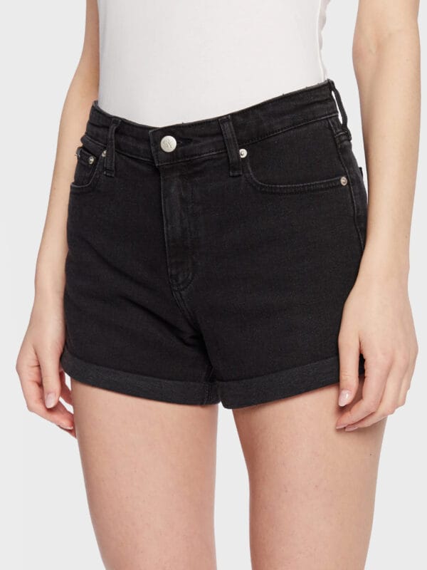 Calvin Klein dámské černé džínové šortky J20J220645 30/NI
