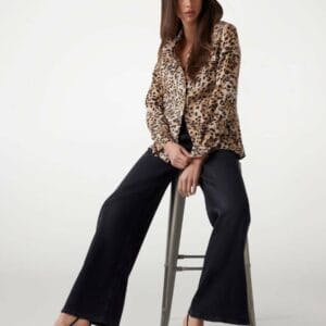 Guess dámská košile se zvířecím vzorem W5GH83WH5N2 M