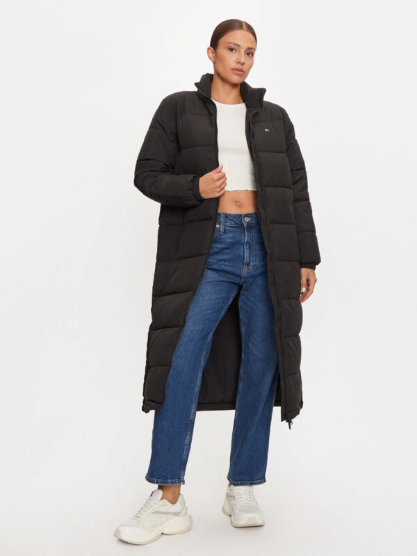 Tommy Jeans dámská černá bunda DW0DW19918 XL