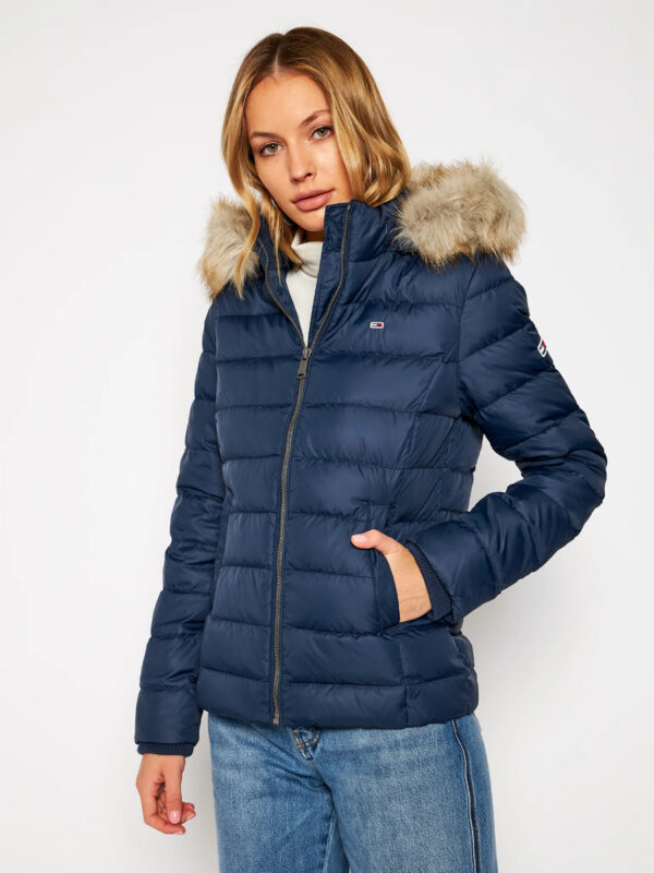 Tommy Jeans dámská tmavě modrá zimní bunda DW0DW08588 XS