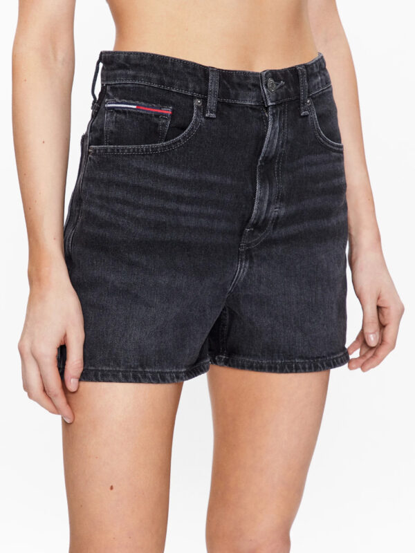 Tommy Jeans dámské černé džínové šortky DW0DW15599 31/NI