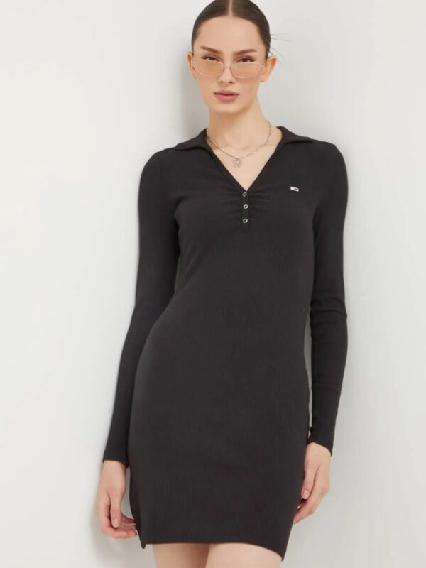 Tommy Jeans dámské černé šaty DW0DW15880 L