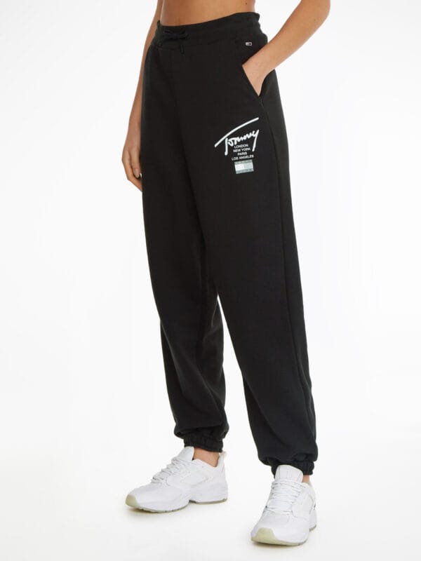 Tommy Jeans dámské černé tepláky MODERN SIGNATURE DW0DW12948 M/R