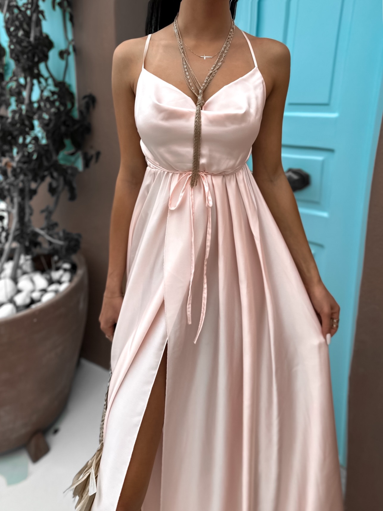 Baby růžové lesklé elegantní šaty YASMINE s rozparkem Velikost: ONESIZE - Obrázek 2