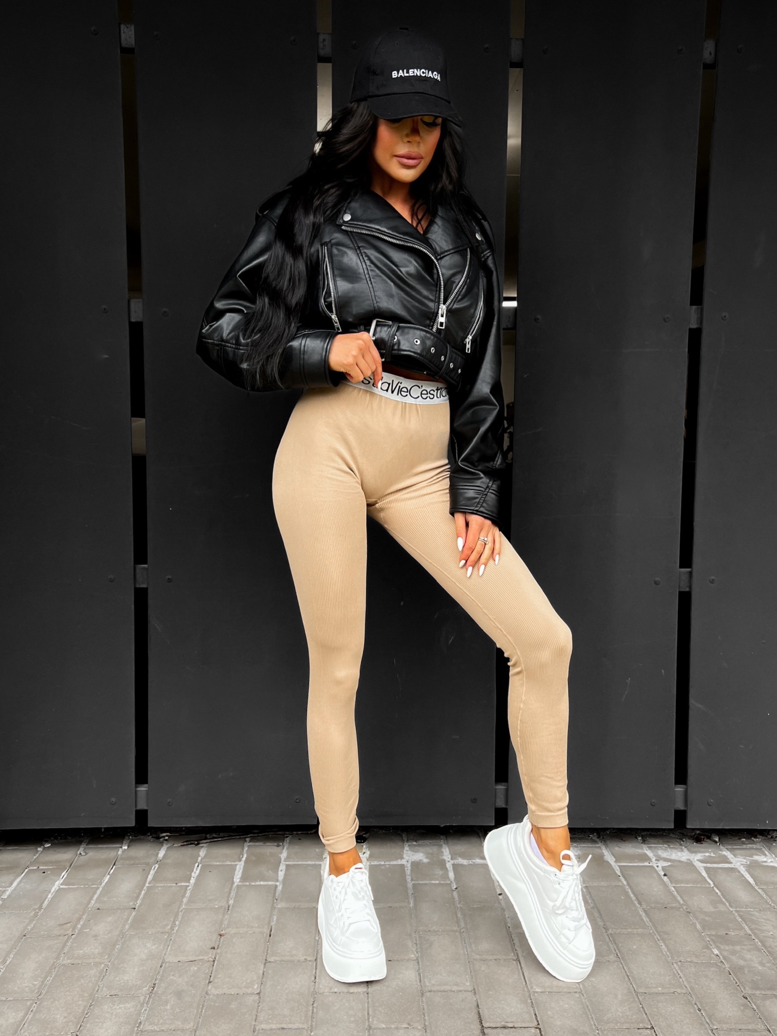 Béžové dlouhé legíny DOLASE Velikost: ONESIZE - Obrázek 2