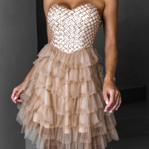 Béžové krátké tylové šaty SARANE s volánky Velikost: M/L