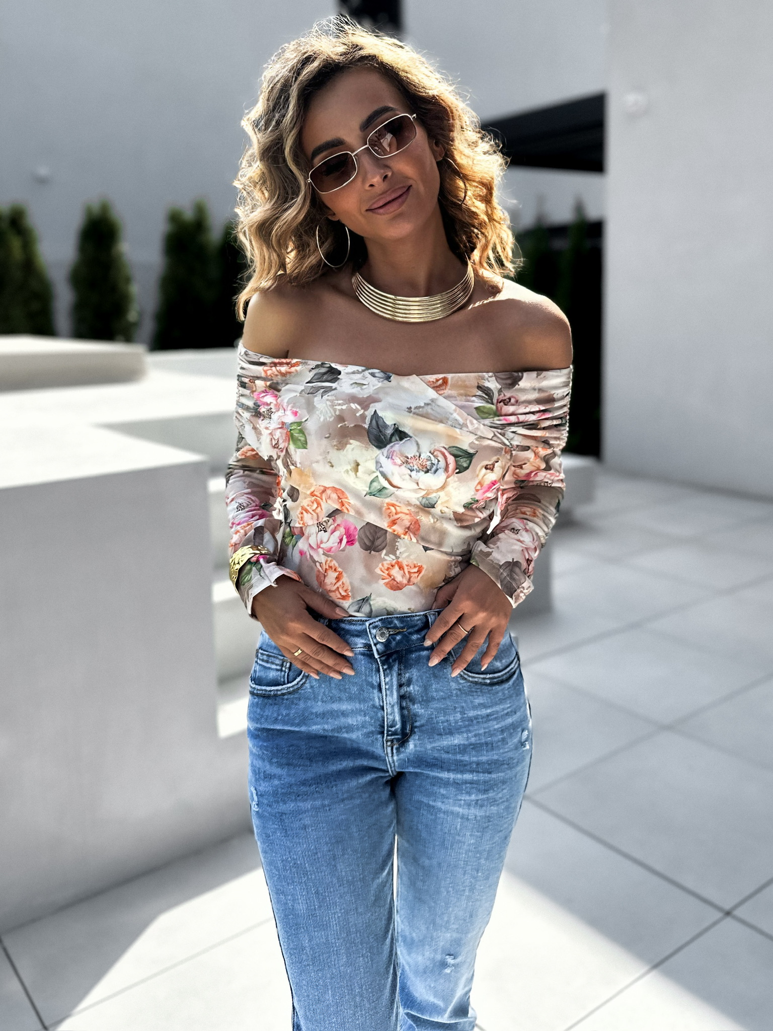 Béžové květinové body LIBAROT Velikost: ONESIZE - Obrázek 3