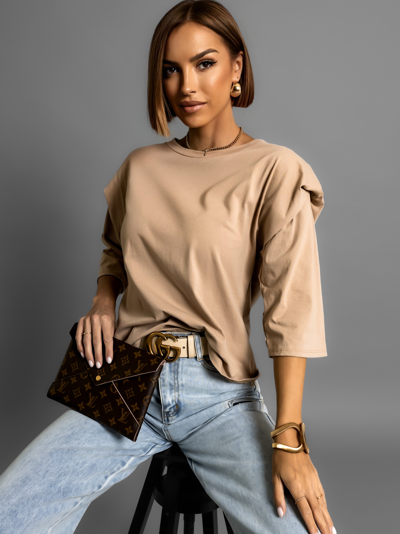 Béžové triko RALPH s vycpávkami na ramenou Velikost: ONESIZE - Obrázek 2