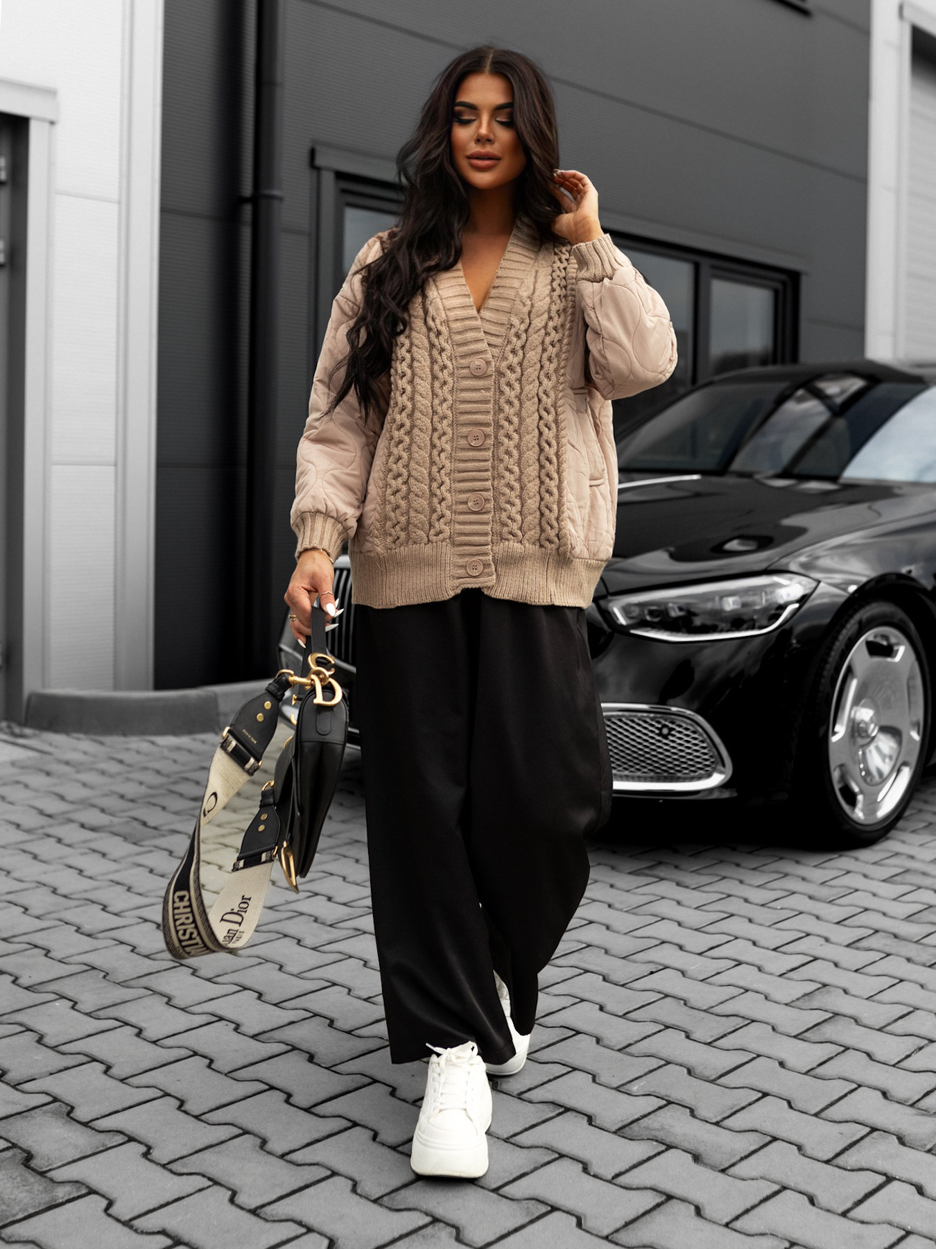 Béžový svetr CATALIAN na knoflíky Velikost: ONESIZE - Obrázek 3