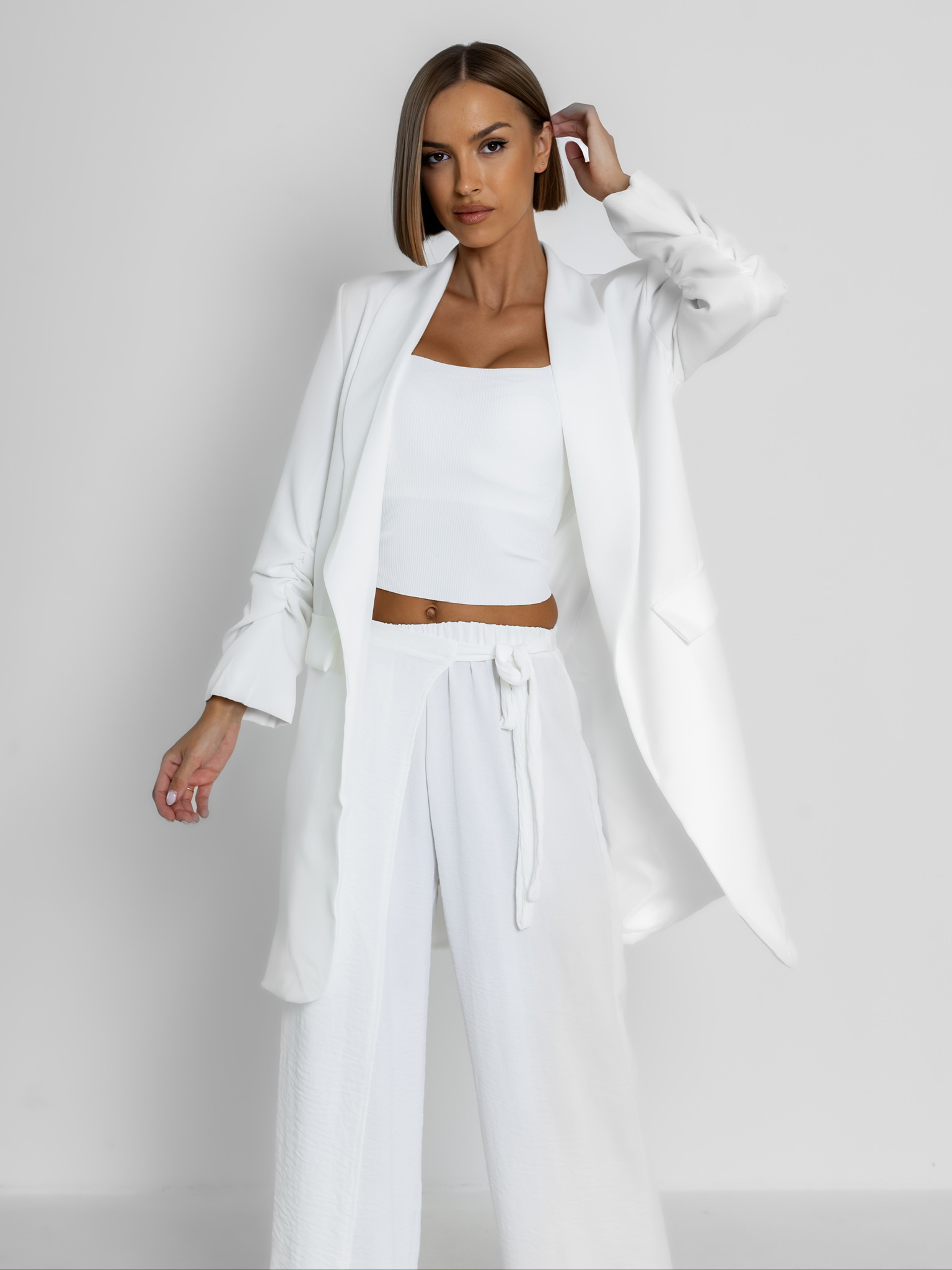 Bílé basic delší sako CASTIEL Velikost: ONESIZE - Obrázek 3