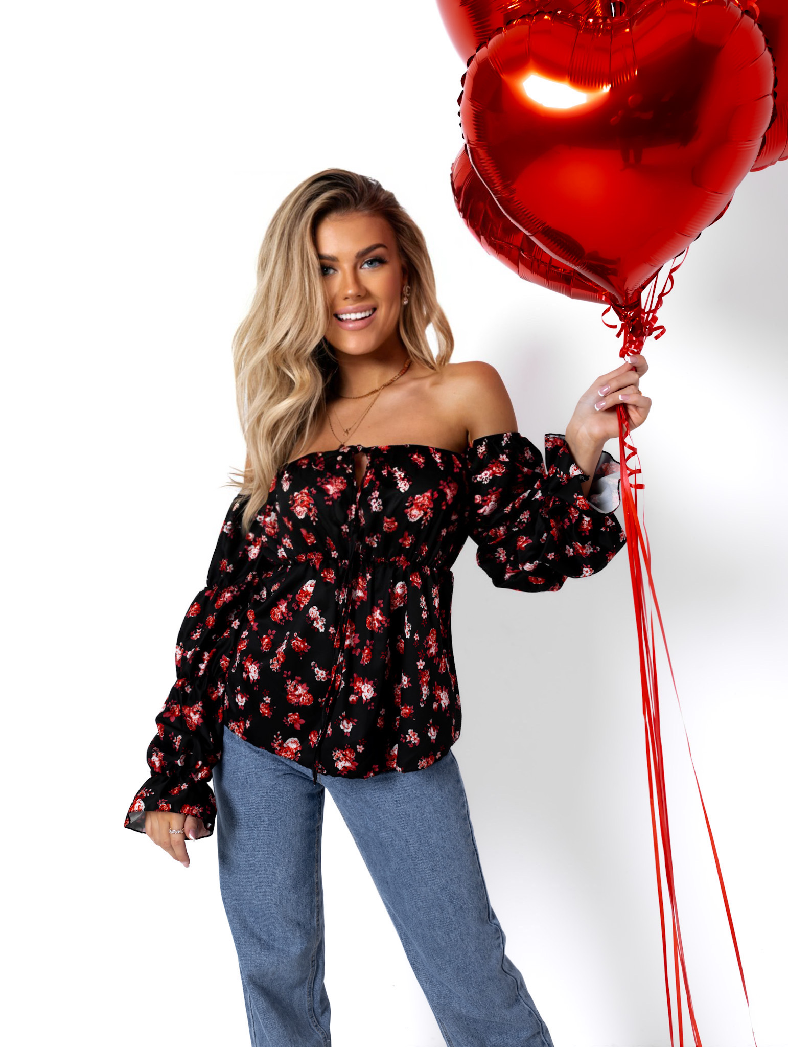 Černá halenka HAJIMA s květinovým vzorem - Obrázek 3