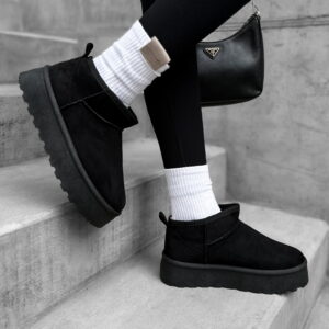 Černé boty HUCULET s vysokou podrážkou Velikost: 41