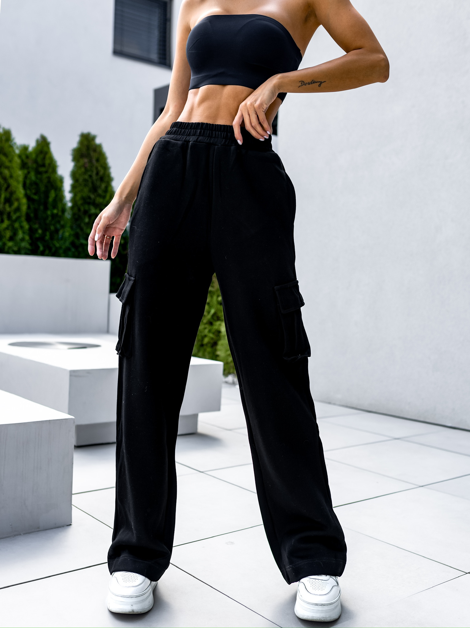 Černé cargo tepláky VIOREL s kapsami Velikost: ONESIZE - Obrázek 3