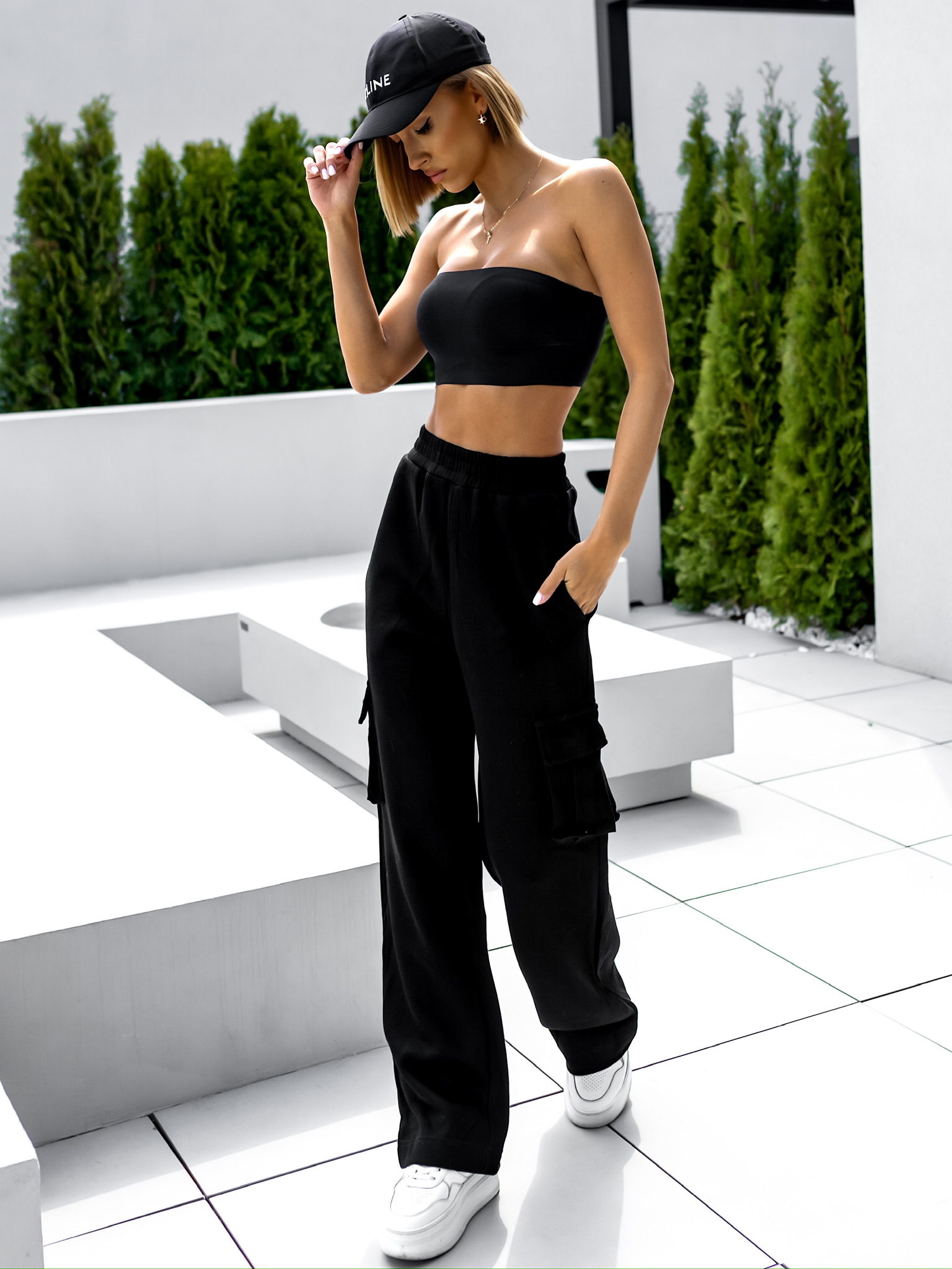 Černé cargo tepláky VIOREL s kapsami Velikost: ONESIZE