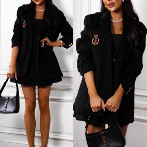 Černé oversize sako JENTIL s nášivkami Velikost: ONESIZE