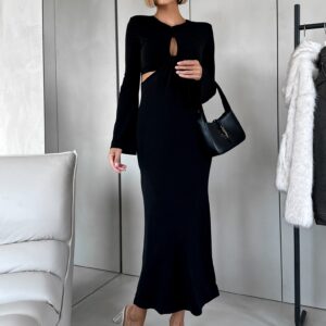 Černé společenské šaty AMYNYT s průstřihy Velikost: ONESIZE