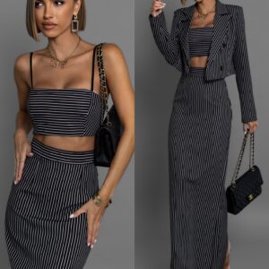 Černý elegantní crop top ALFIJA s pruhy Velikost: ONESIZE