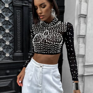 Černý krátký top POULEN se zdobením Velikost: M/L