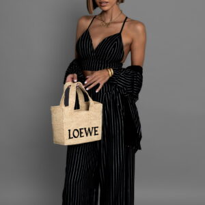 Černý sexy crop top LEEKS s proužky Velikost: ONESIZE