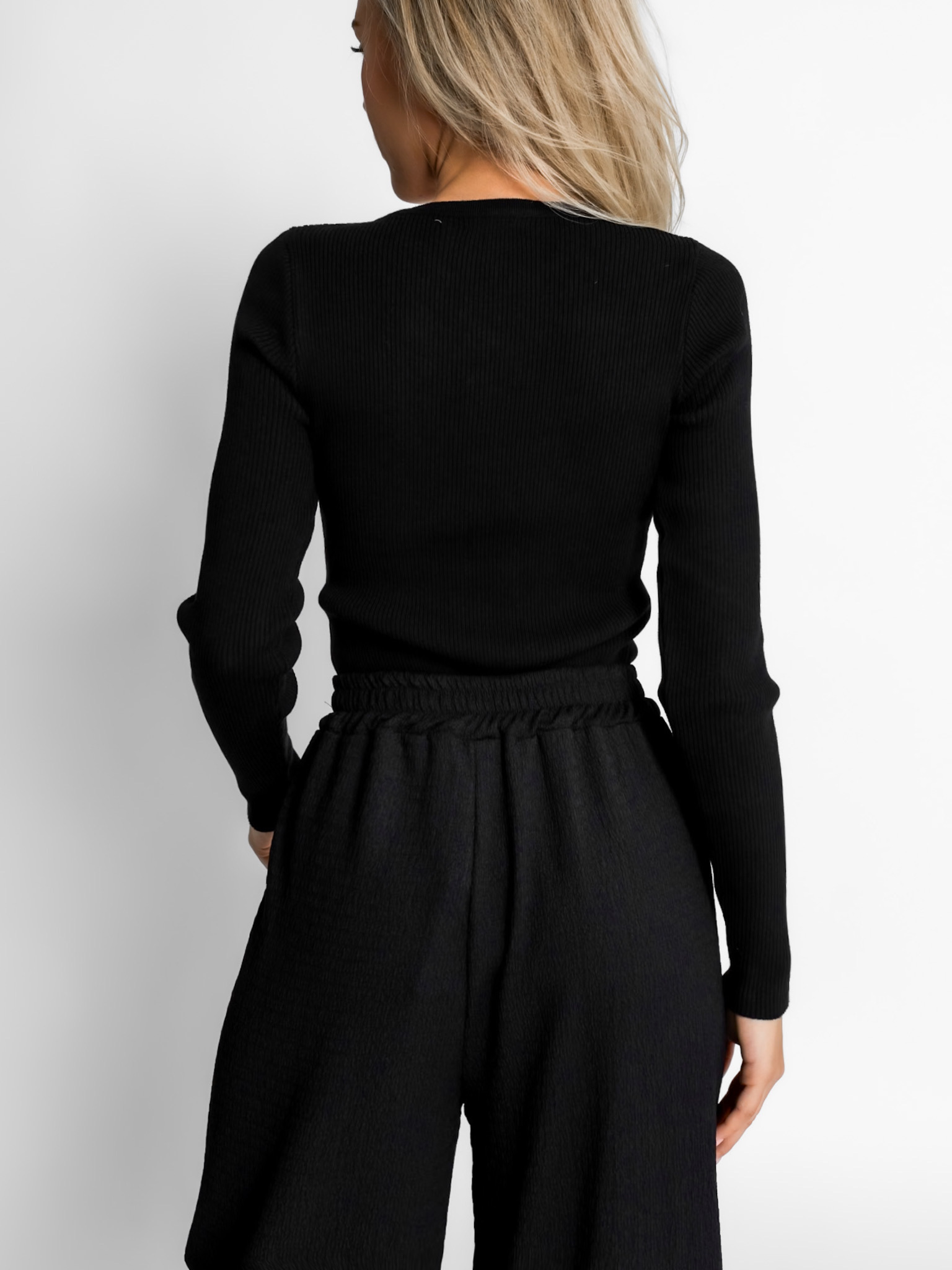 Černý žebrovaný top THULIT Velikost: ONESIZE - Obrázek 3