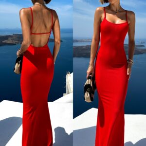 Červené dlouhé basic šaty ERDASET na ramínka Velikost: ONESIZE