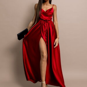 Červené lesklé elegantní šaty YASMINE s rozparkem