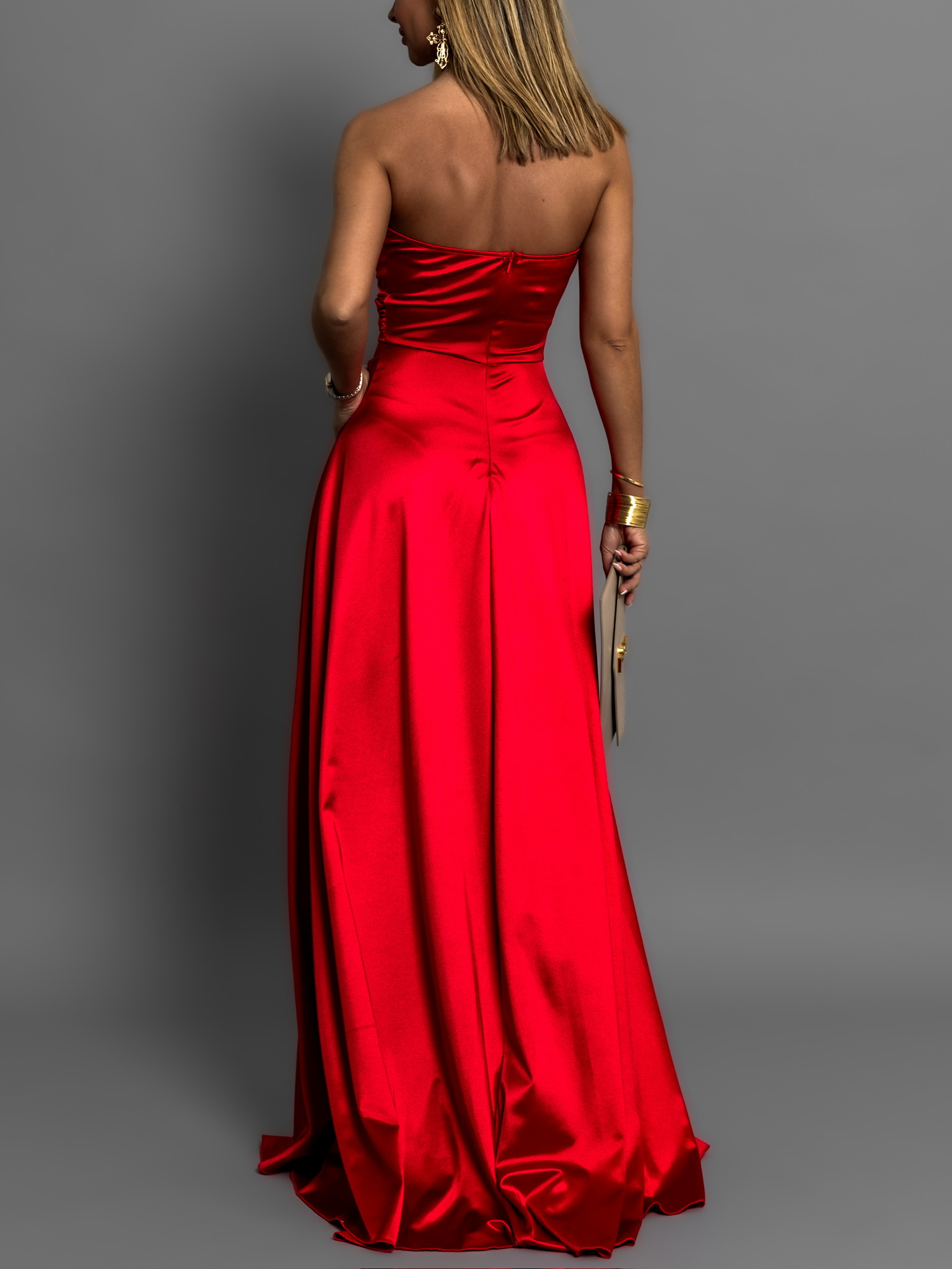 Červené společenské saténové šaty SYCHAEUS bez ramínek Velikost: ONESIZE - Obrázek 3
