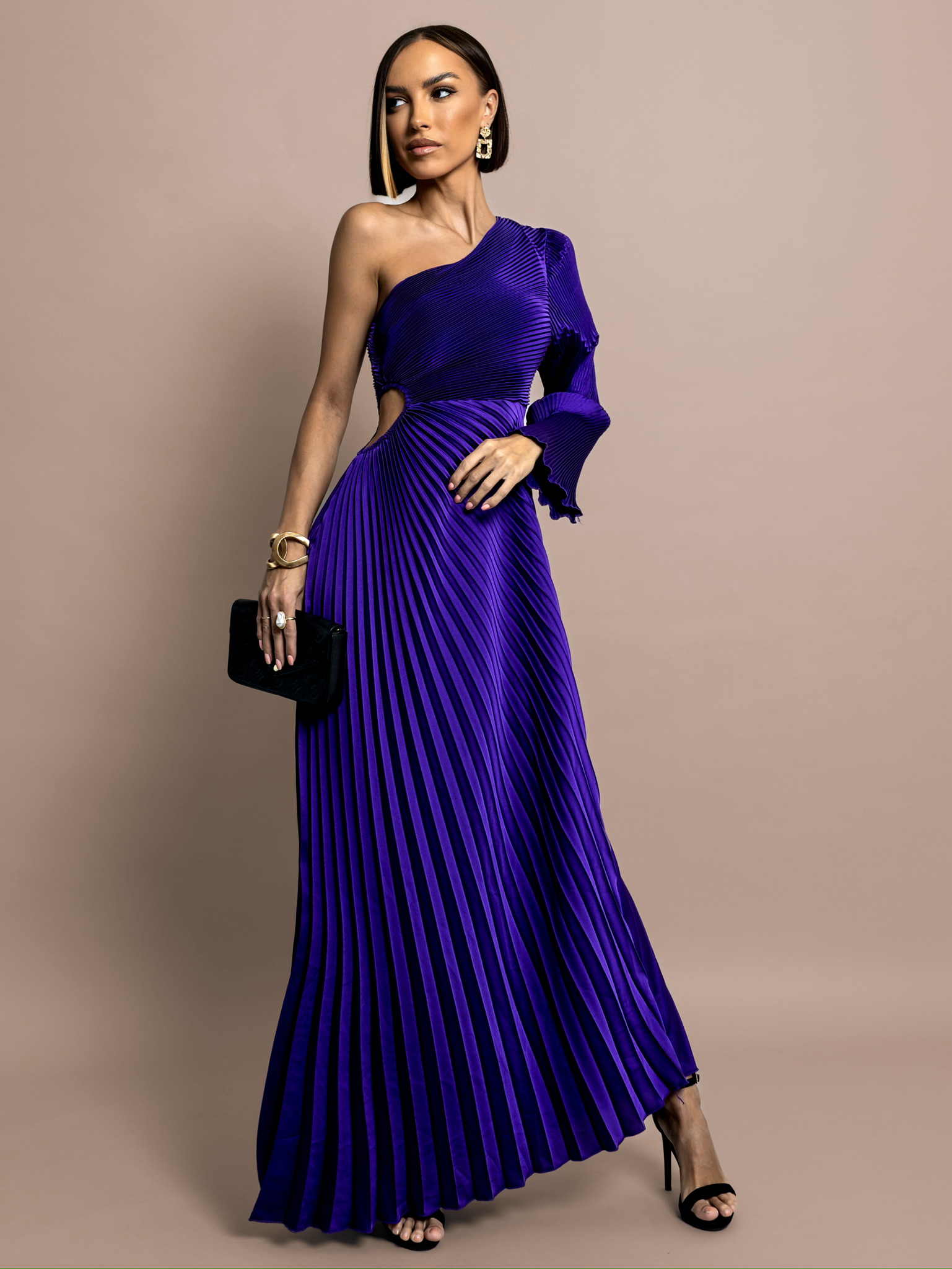 Fialové plisované šaty KYBELA na jedno rameno Velikost: ONESIZE