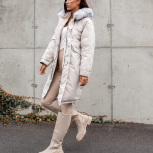 Krémová parka MIRRABEL s kožešinou a stahováním v pase