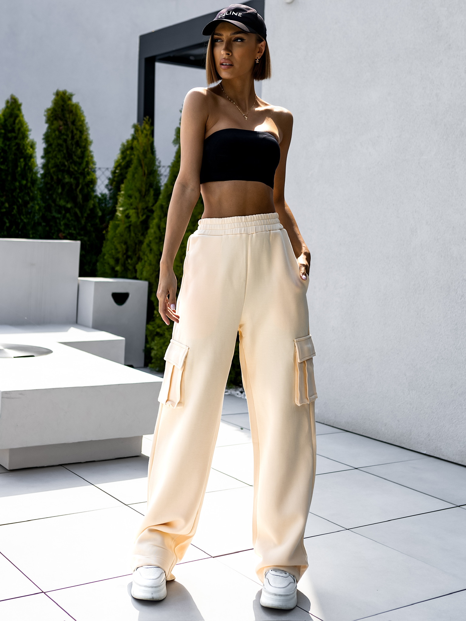 Krémové cargo tepláky VIOREL s kapsami Velikost: ONESIZE