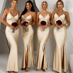 Krémové dlouhé šaty TAISIA pro družičky s rozparkem Velikost: ONESIZE