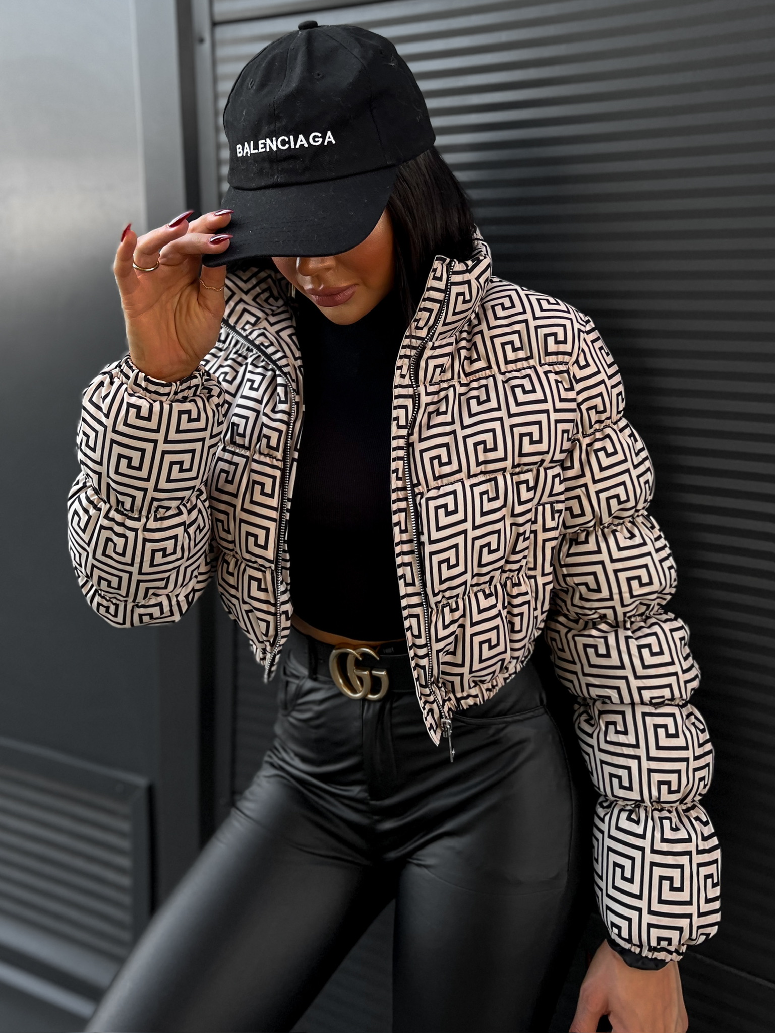 Krémovo-černá crop bunda LUPACA Velikost: L - Obrázek 2