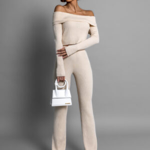 Krémový elegantní komplet KOMANDE Velikost: M/L