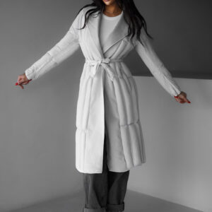 Krémový stylový prošívaný kabát KATOPA Velikost: M/L