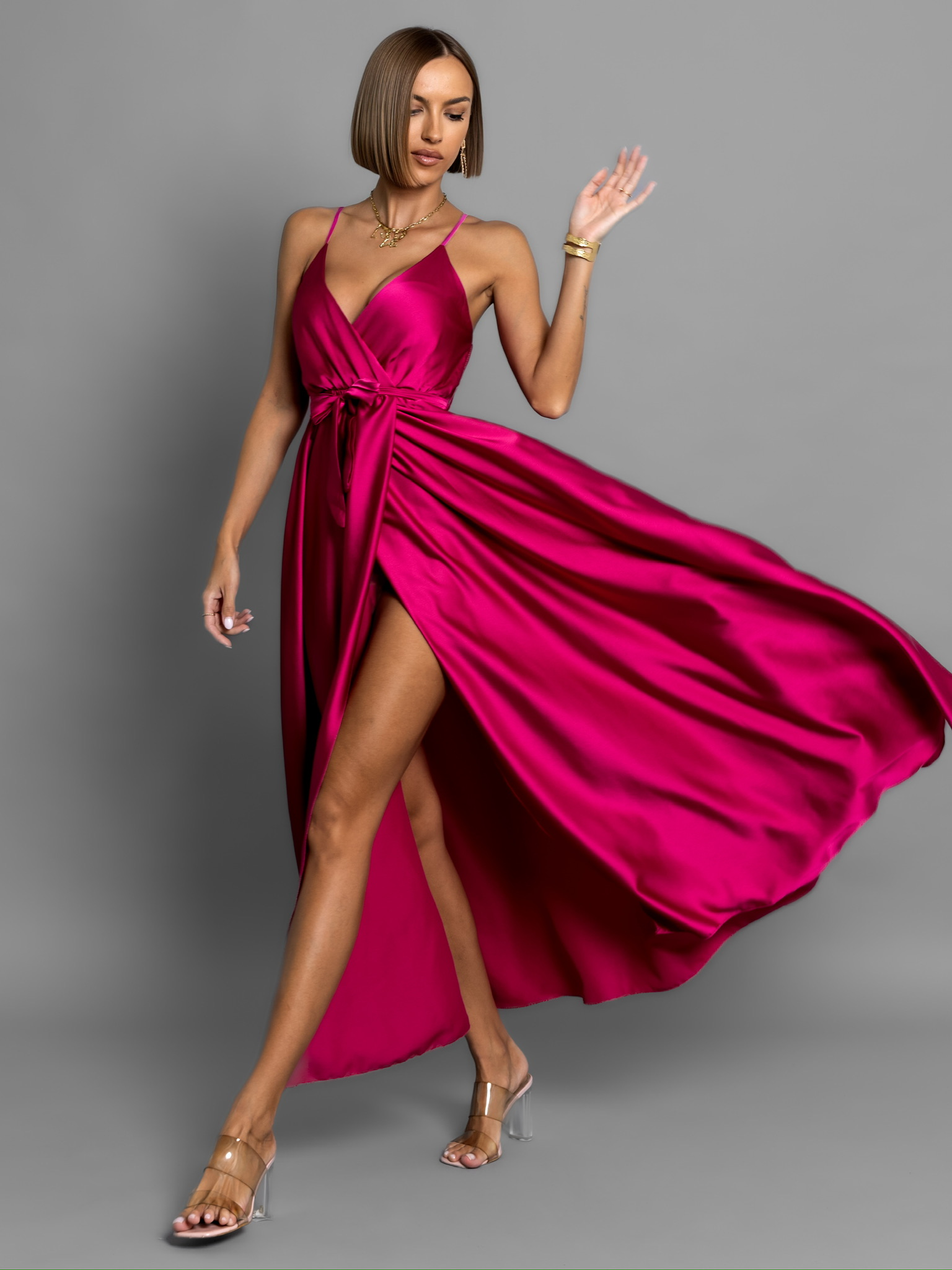 Malinové elegantní dlouhé šaty FAIRYTALE