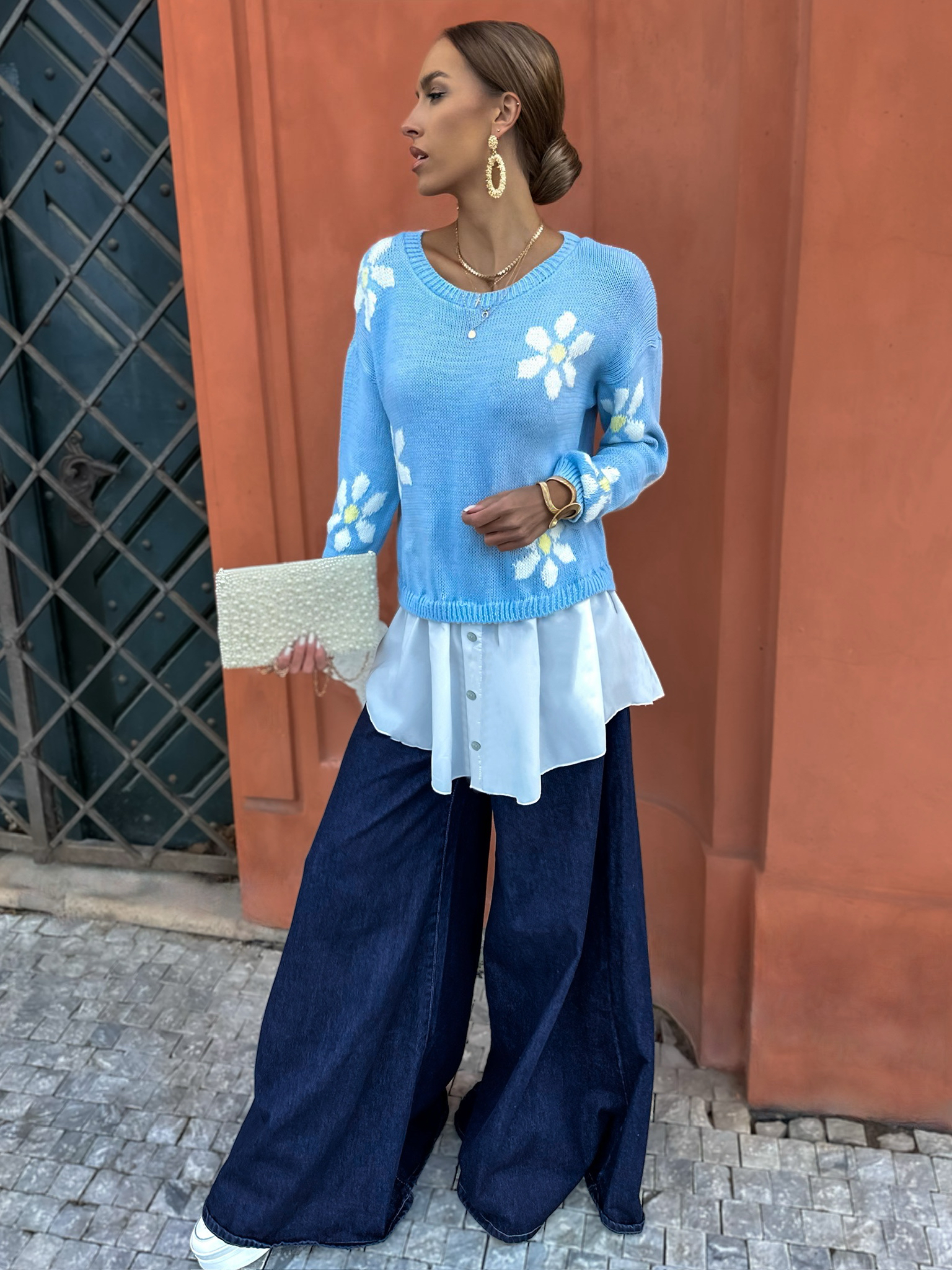 Modrý květinový svetřík se spodničkou PAULINA Velikost: ONESIZE - Obrázek 2