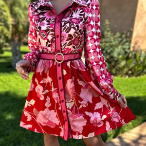 Růžové krátké košilové šaty FULVIN s páskem Velikost: M/L