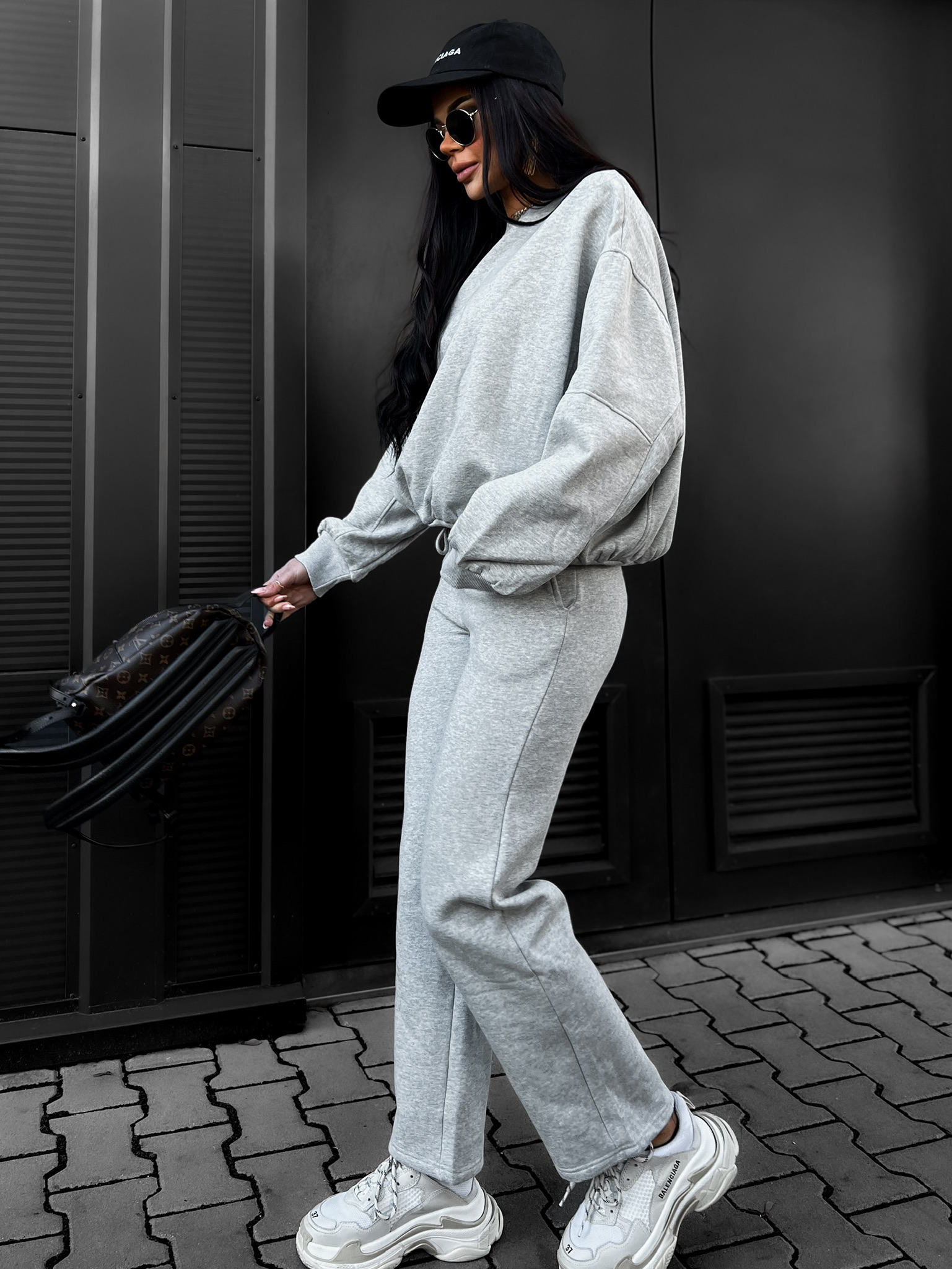 Šedá tepláková souprava MARDIN 95% bavlna Velikost: ONESIZE