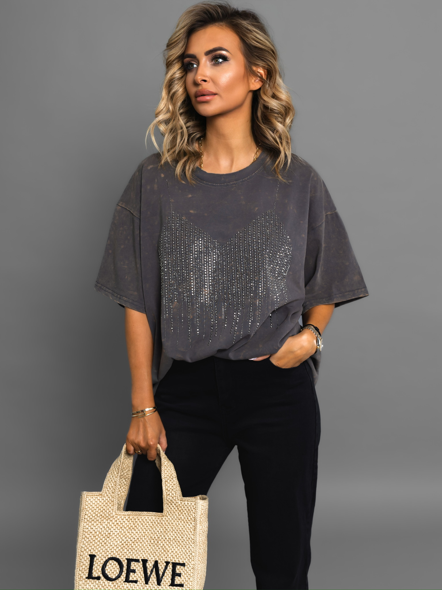 Šedé oversize tričko JOHANA s kamínky Velikost: ONESIZE - Obrázek 2