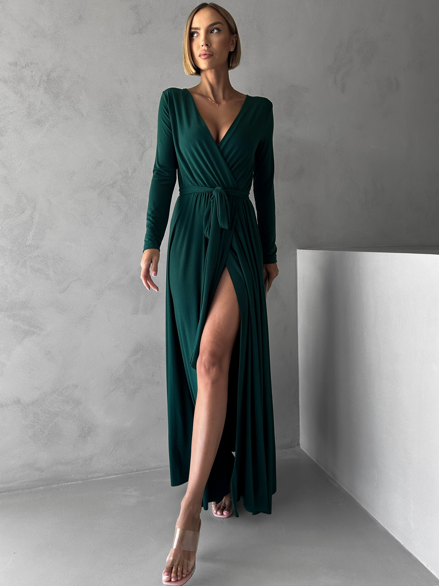 Smaragdové dlouhé večerní šaty JOELLIAN s dlouhým rukávem Velikost: ONESIZE