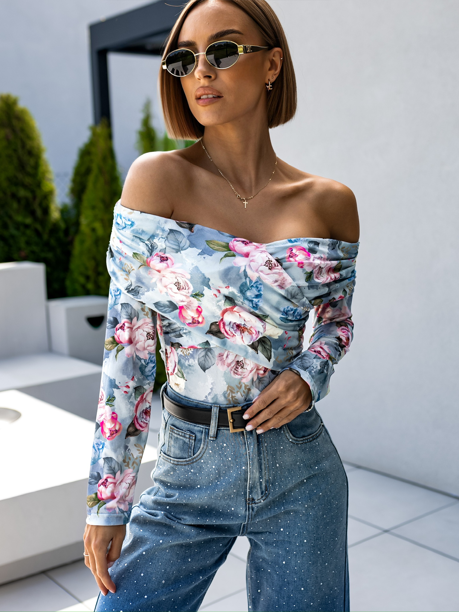 Světle modré květinové body LIBAROT Velikost: ONESIZE