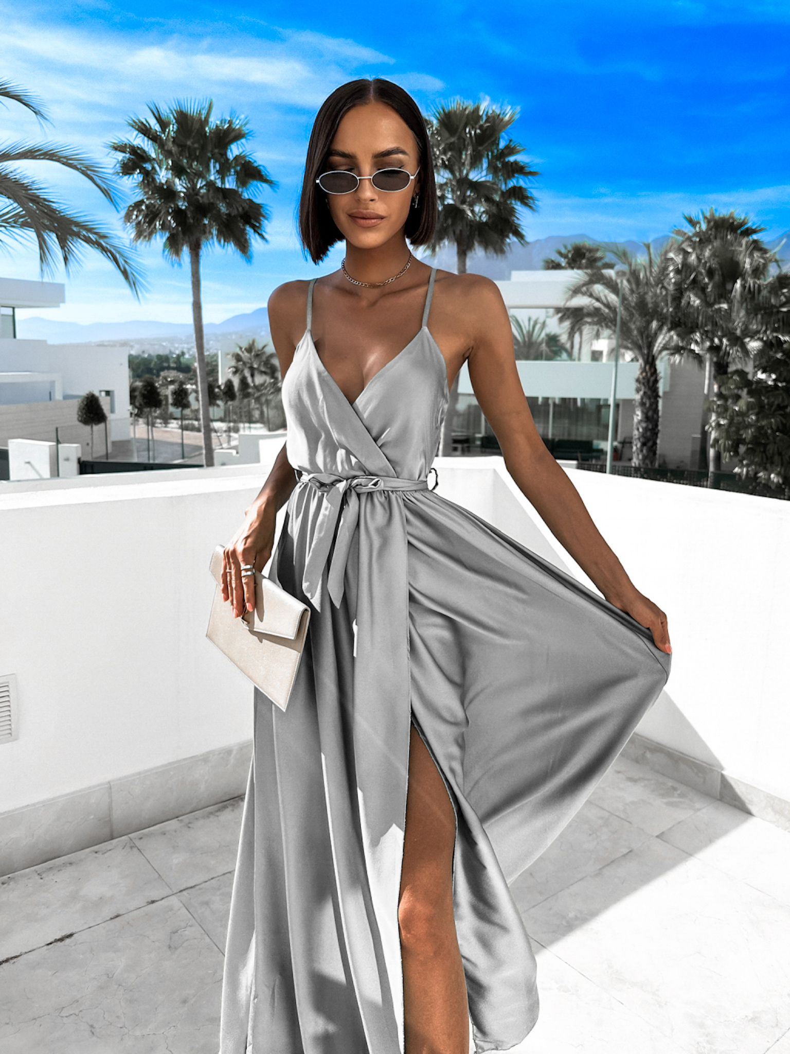 Světle šedé elegantní dlouhé šaty FAIRYTALE Velikost: ONESIZE - Obrázek 2