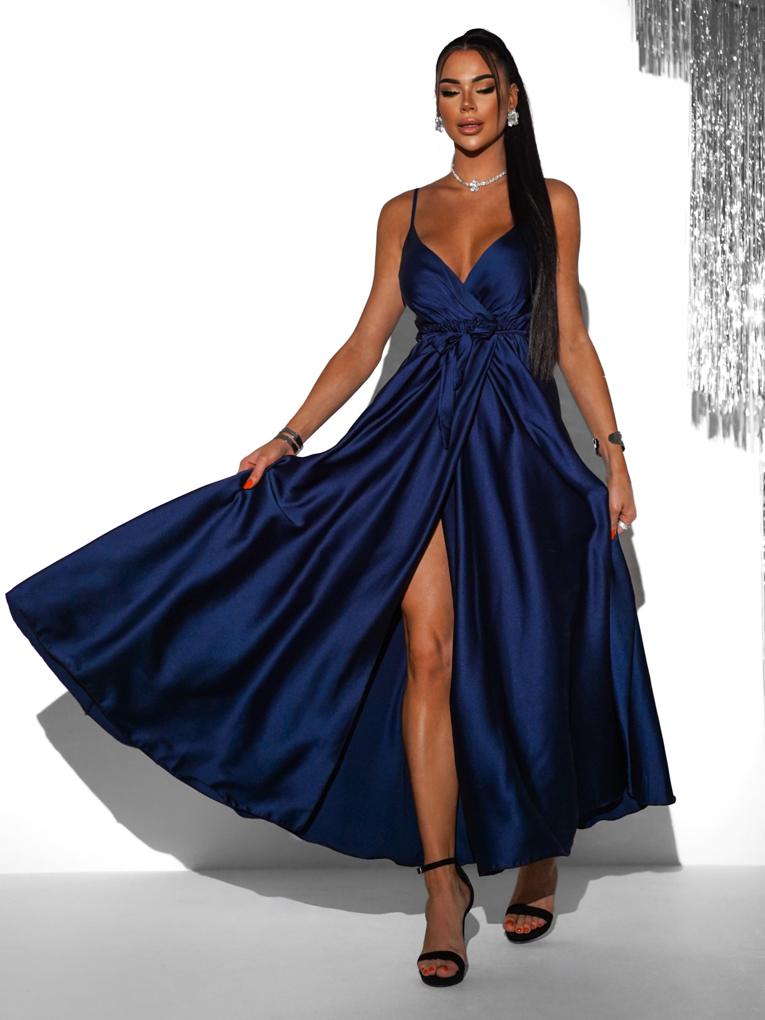 Tmavě modré elegantní dlouhé šaty FAIRYTALE Velikost: ONESIZE