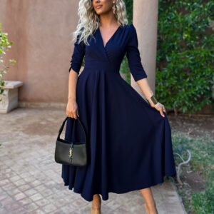 Tmavě modré elegantní šaty LAPATA s výstřihem do V Velikost: ONESIZE