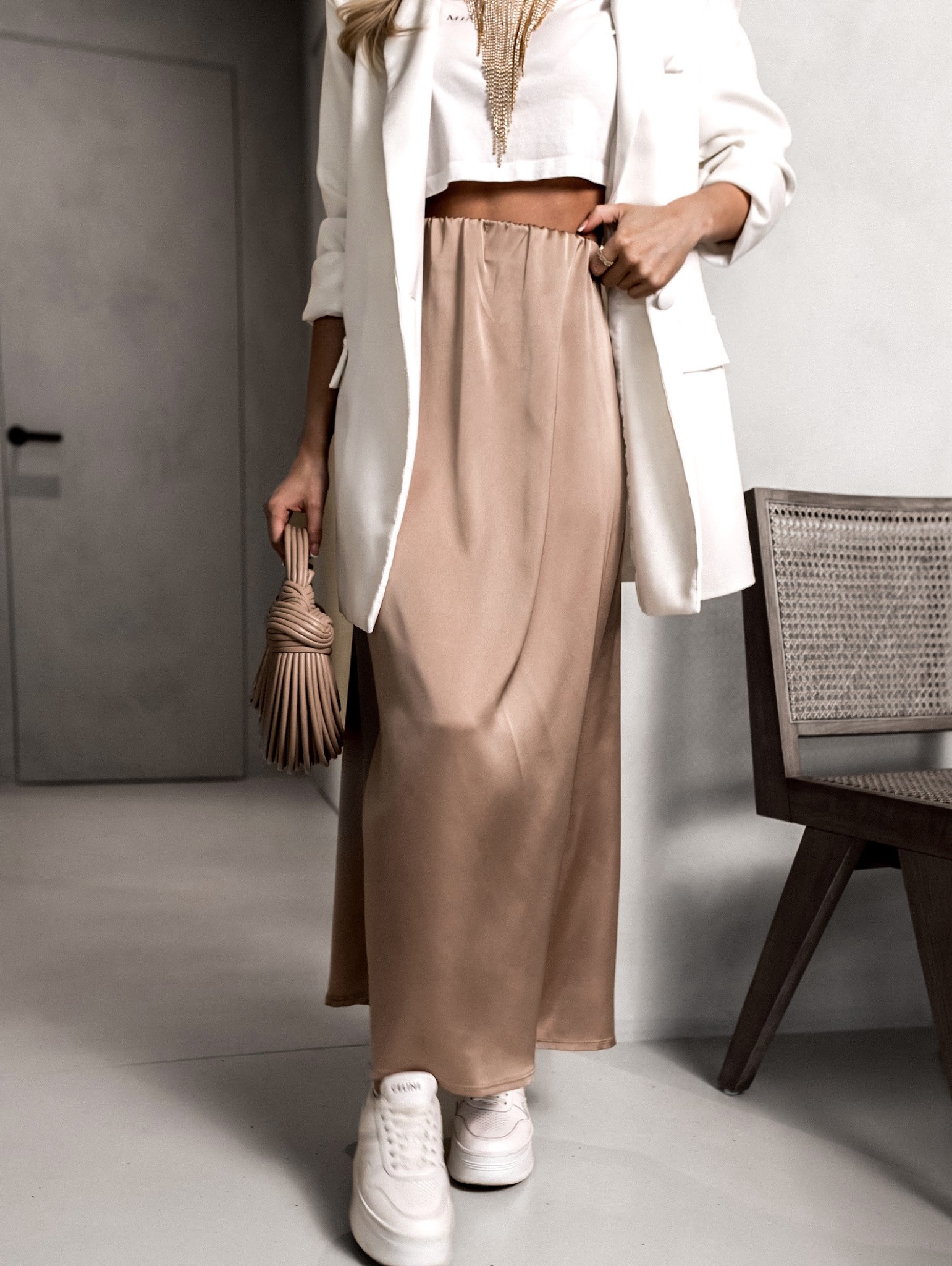 Zlatá dlouhá elegantní sukně RUZOVEL Velikost: ONESIZE - Obrázek 3